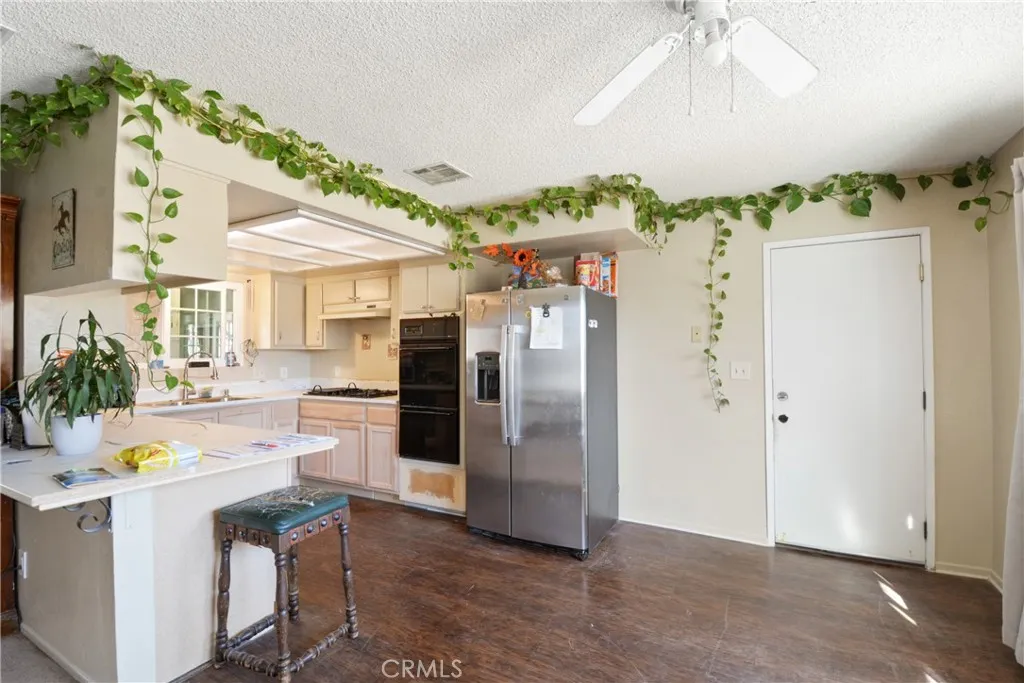 Additional image 42 of 18583 Vine Street, Hesperia, CA 92345