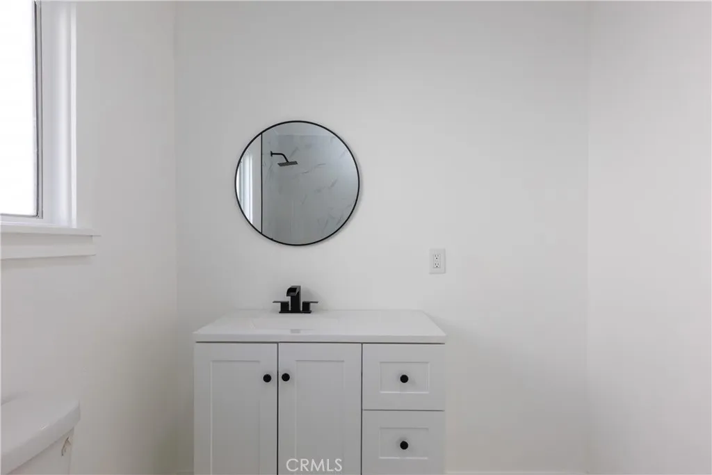 Additional image 65 of 711 N Crane Avenue, Compton, CA 90221