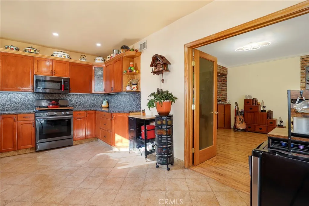 Additional image 14 of 531 N Rossmore Avenue Unit 202, Los Angeles, CA 90004