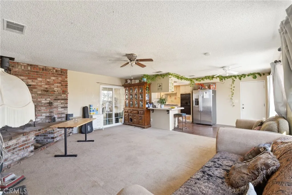 Additional image 8 of 18583 Vine Street, Hesperia, CA 92345