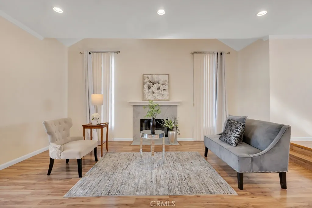 Additional image 4 of 8958 Burnet Avenue Unit E6, North Hills, CA 91343