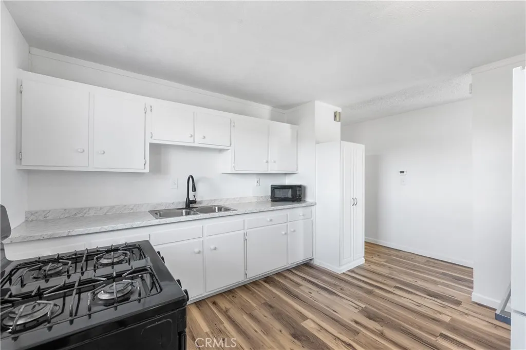 Additional image 18 of 8443 Dogbane Ave, California City, CA 93505