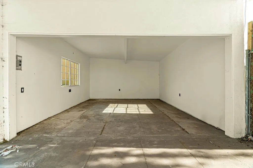 Additional image 13 of 2405 Clyde, Los Angeles, CA 90016