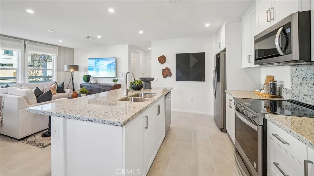 Additional image 9 of 16164 Lumia Way, Fontana, CA 92336