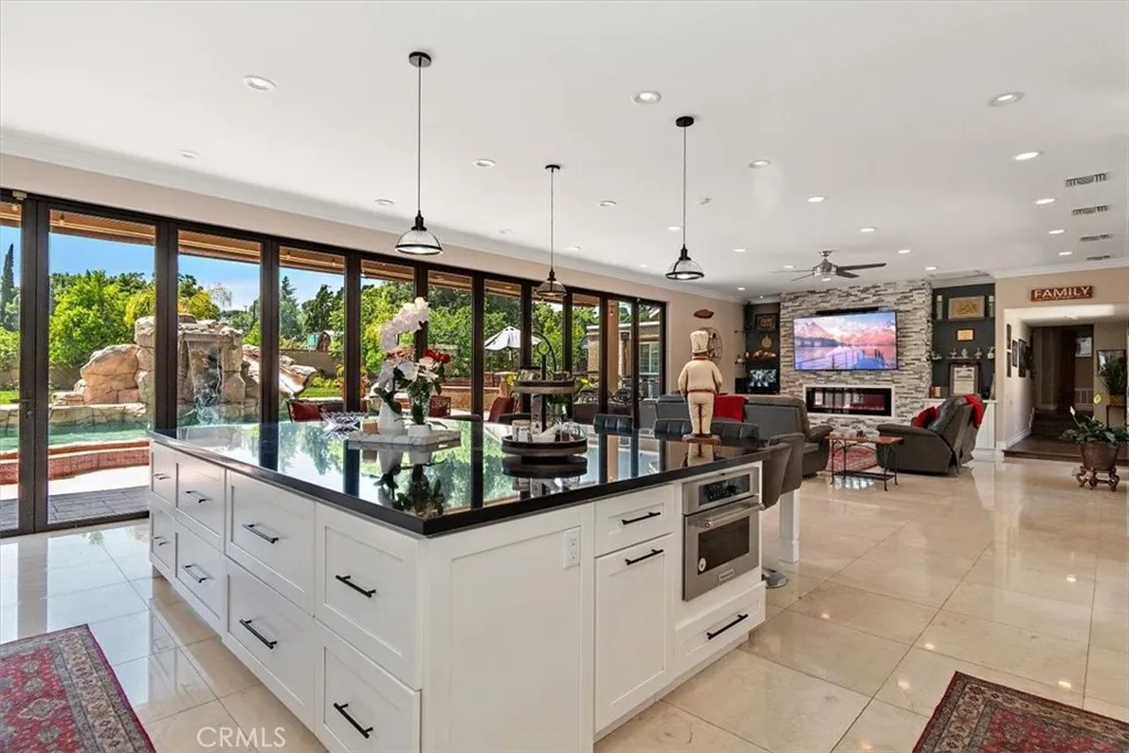 Additional image 4 of 2335 N San Antonio Avenue, Upland, CA 91784