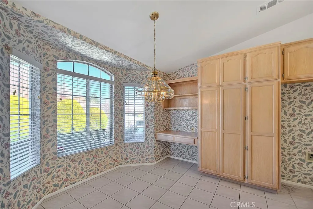 Additional image 18 of 19149 Catalina Rd, Apple Valley, CA 92308