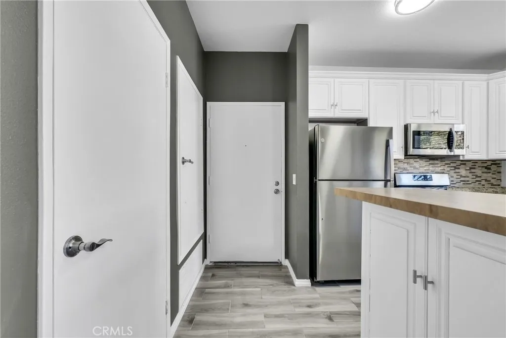 Additional image 5 of 10550 N Lakeside Drive N. #E, Garden Grove, CA 92849