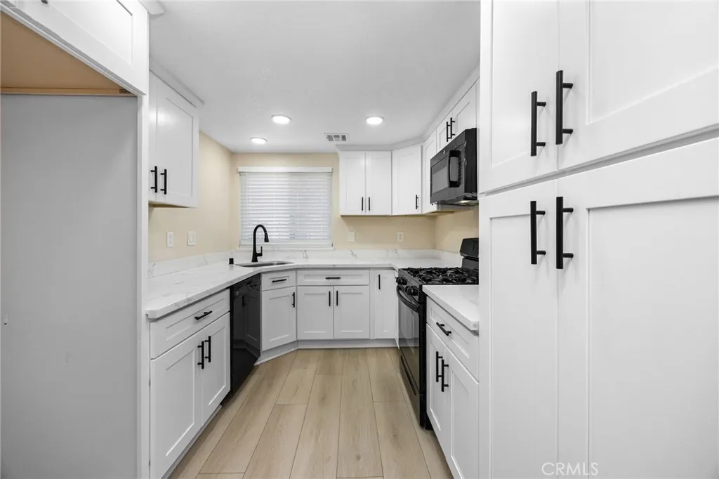 Additional image 58 of 8347 Grenoble Street Unit 9, Sunland, CA 91040