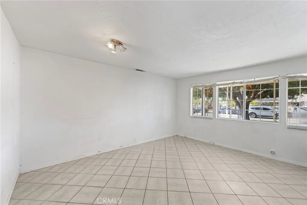 Additional image 20 of 9721 Juniper Ave, Fontana, CA 92335