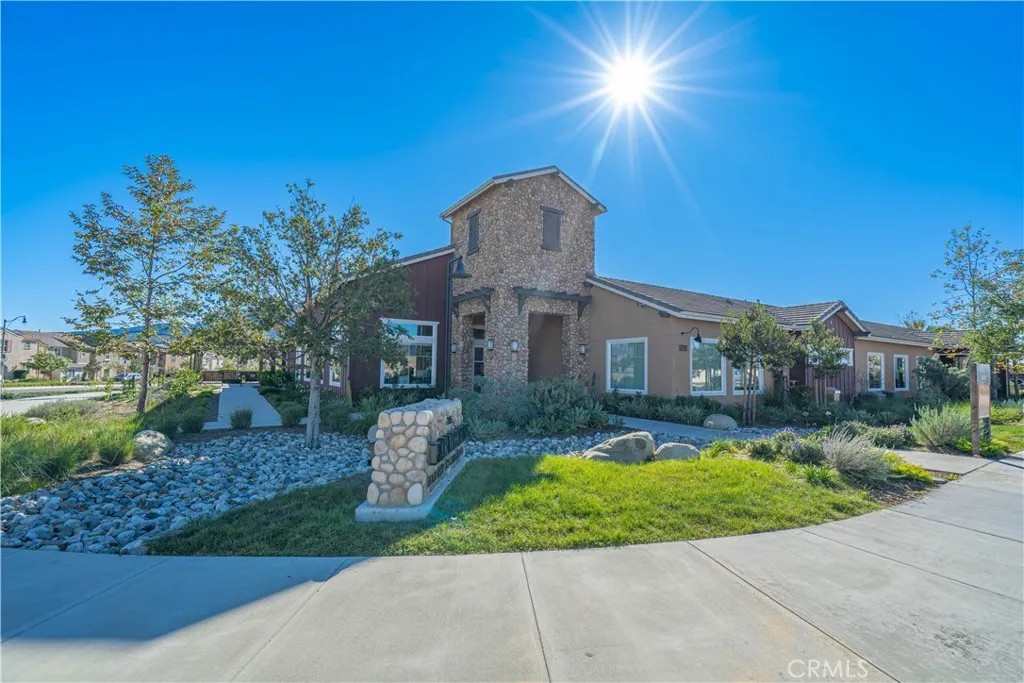 Additional image 37 of 2111 Seville Dr, Santa Paula, CA 93060