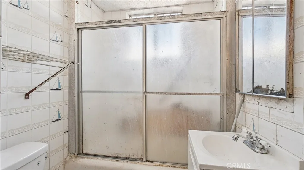 Additional image 48 of 2958 Partridge, Los Angeles, CA 90039