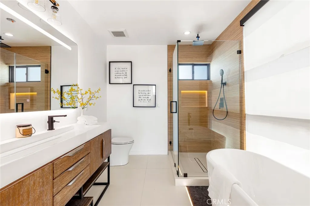 Additional image 6 of 3975 Frances Avenue, West Los Angeles, CA 90066