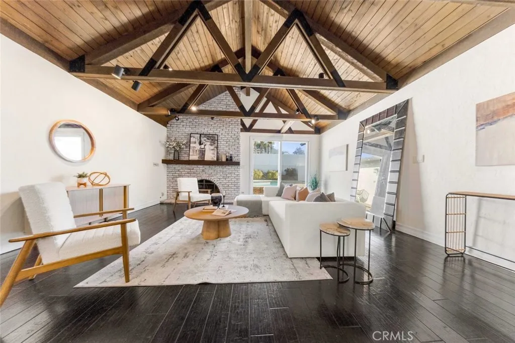 Additional image 31 of 2950 N Lincoln Street, Burbank, CA 91504