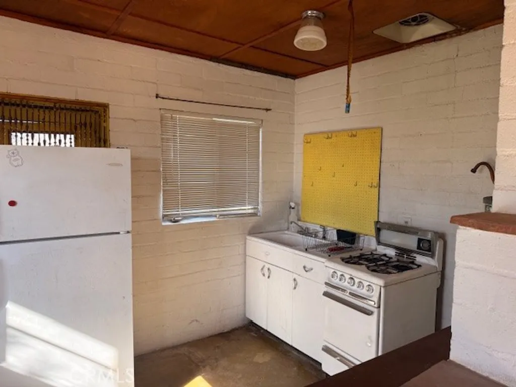 Additional image 11 of 51136 Mecca Road, Morongo Valley, CA 92256