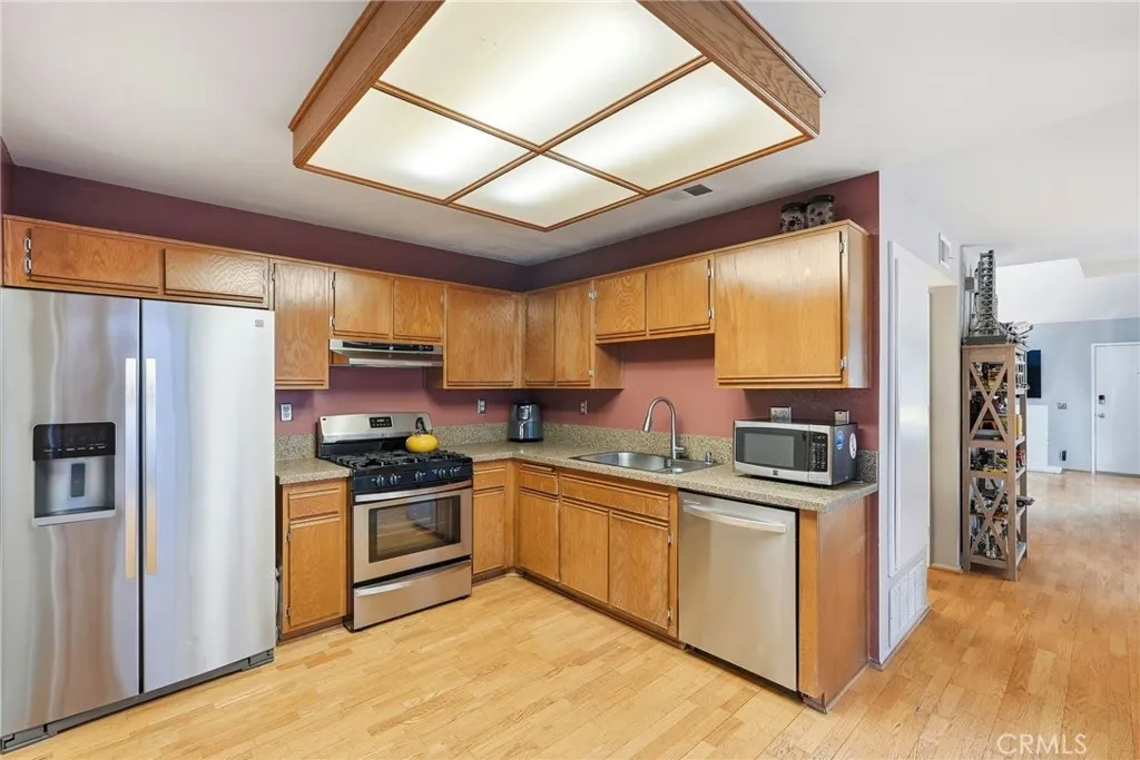 Additional image 45 of 406 Via Colinas, Thousand Oaks, CA 91362