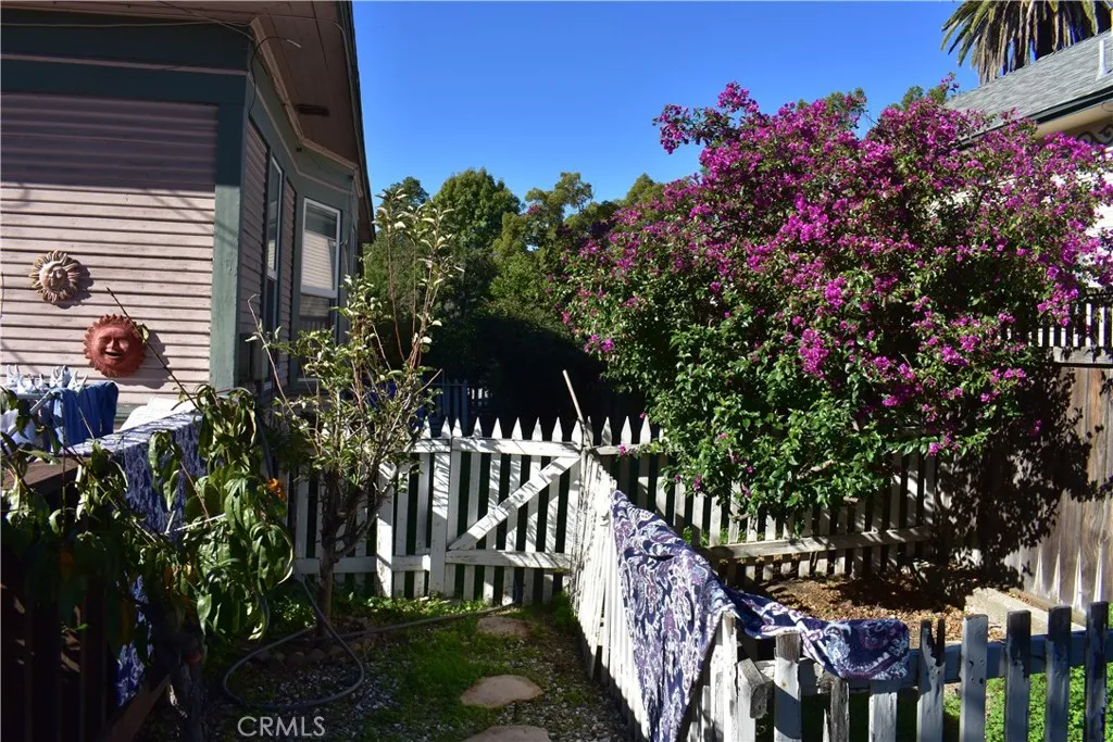 Additional image 9 of 562 N 1st Avenue, Upland, CA 91786