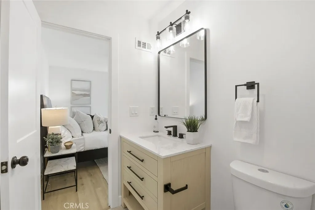 Additional image 51 of 10812 Lamentin Court, San Diego, CA 92124