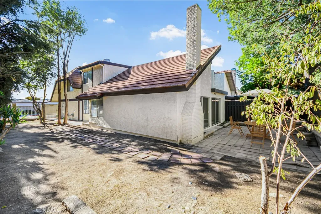 Additional image 43 of 22703 Garzota Dr, Valencia, CA 91354