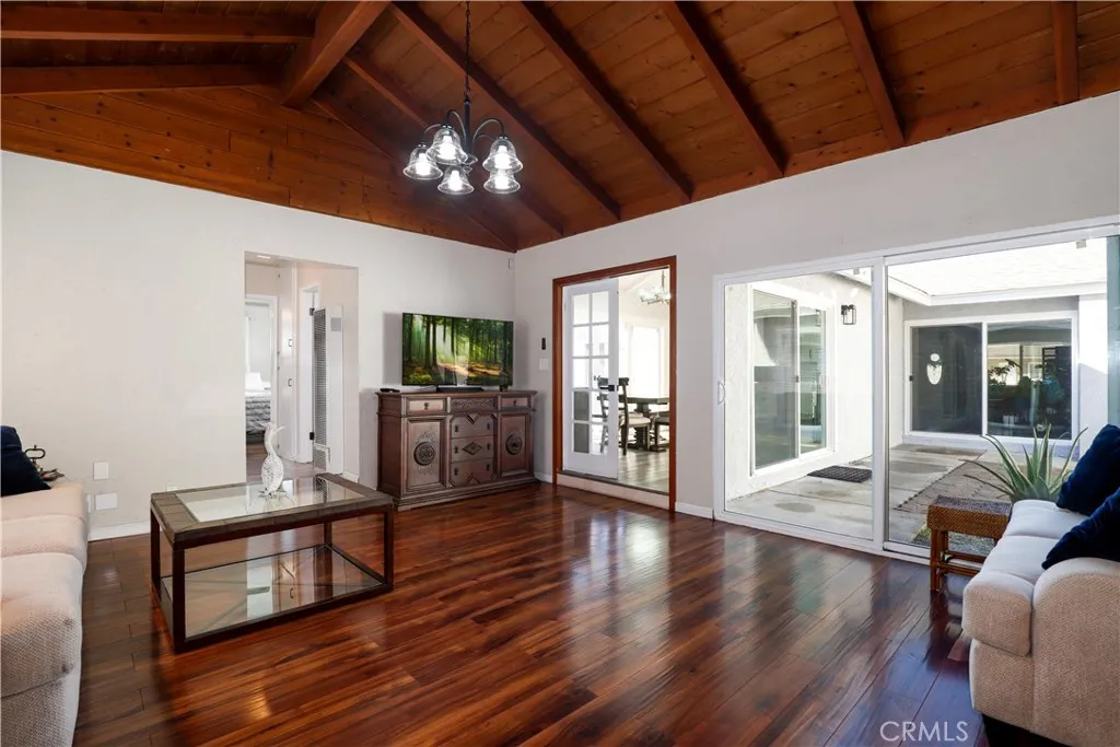 Additional image 32 of 2248 Montair Ave, Long Beach, CA 90815