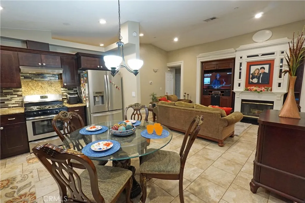 Additional image 14 of 328 Manzanita Court, Ontario, CA 91762