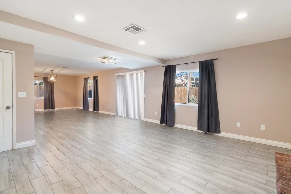 Additional image 80 of 460 E 2nd St, Rialto, CA 92376