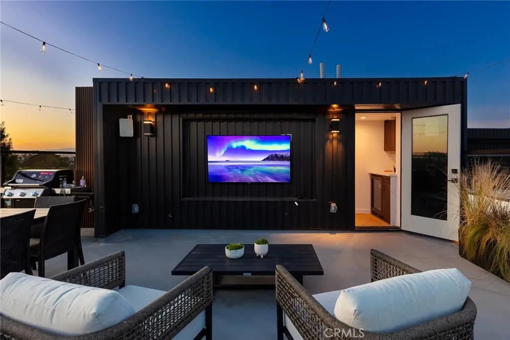 Additional image 23 of 3975 Frances Avenue, West Los Angeles, CA 90066