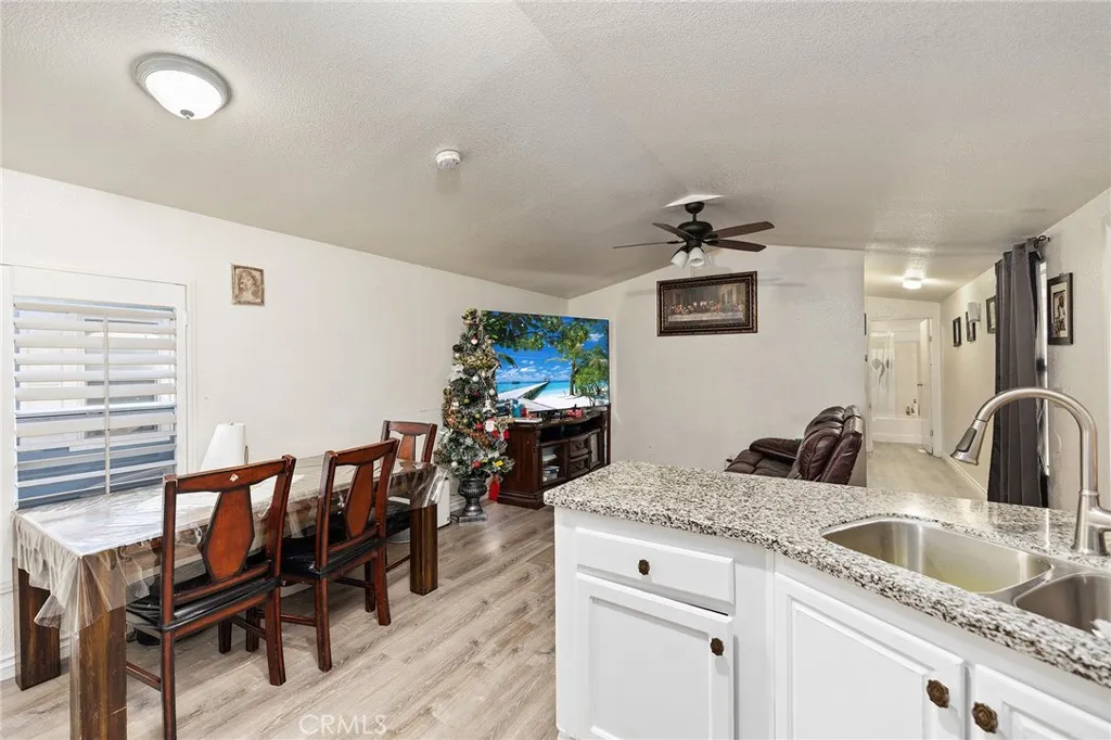 Additional image 10 of 721 E 9th Street Unit 111, San Bernardino, CA 92410