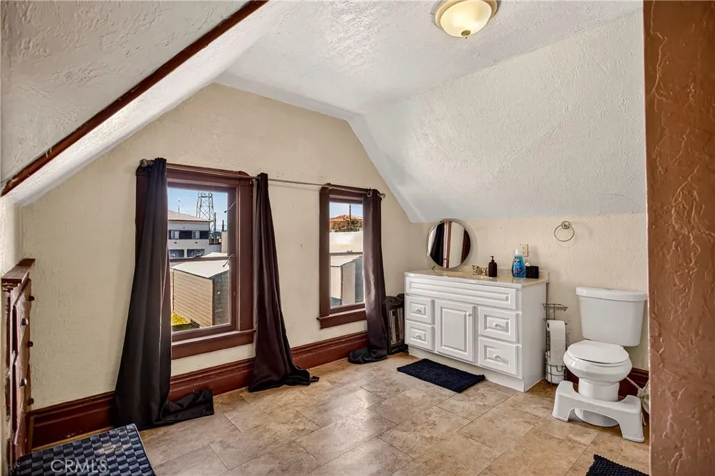 Additional image 15 of 1214 Marin St, Corning, CA 96021