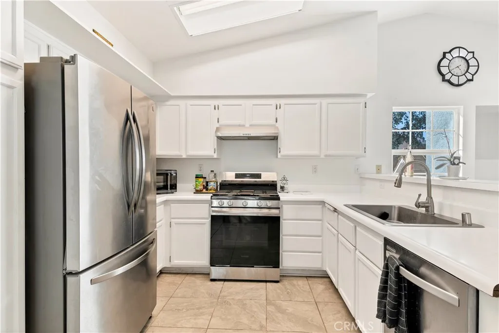 Additional image 36 of 42874 Berkley Ave, Hemet, CA 92544