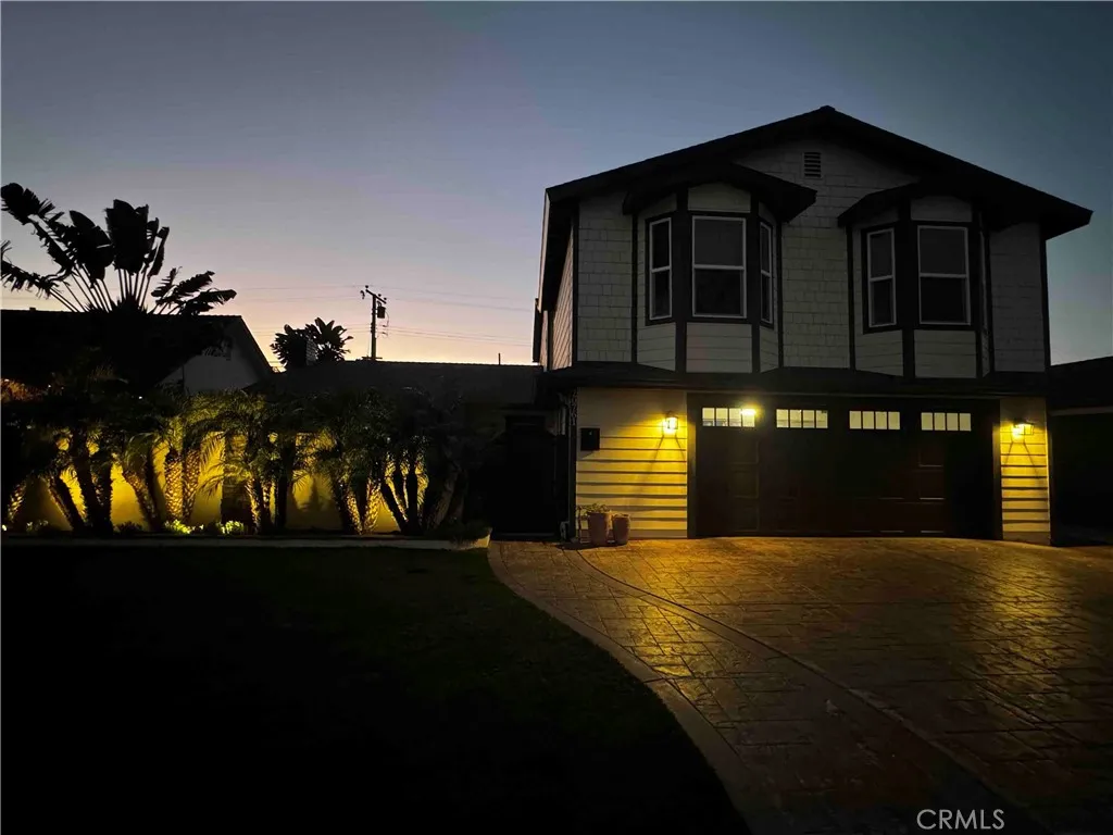 Additional image 116 of 20761 Catamaran Ln, Huntington Beach, CA 92646