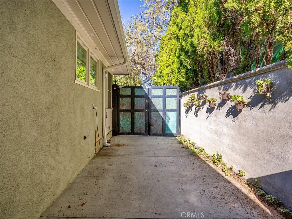 Additional image 58 of 10404 Margate Street, North Hollywood, CA 91601