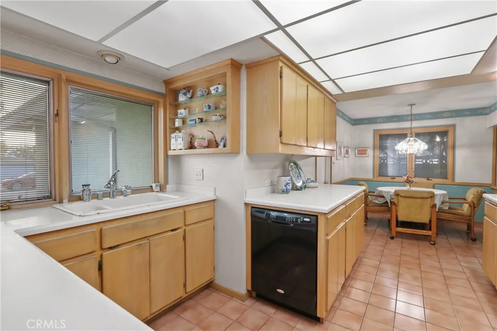 Additional image 9 of 946 W La Deney Dr, Ontario, CA 91762