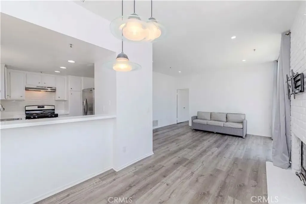 Additional image 11 of 17722 Sergio Cir Unit 203, Huntington Beach, CA 92647