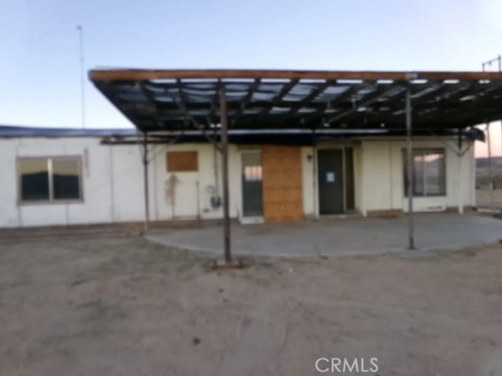 Additional image 4 of 48924 Bedford Dr, Newberry Springs, CA 92365