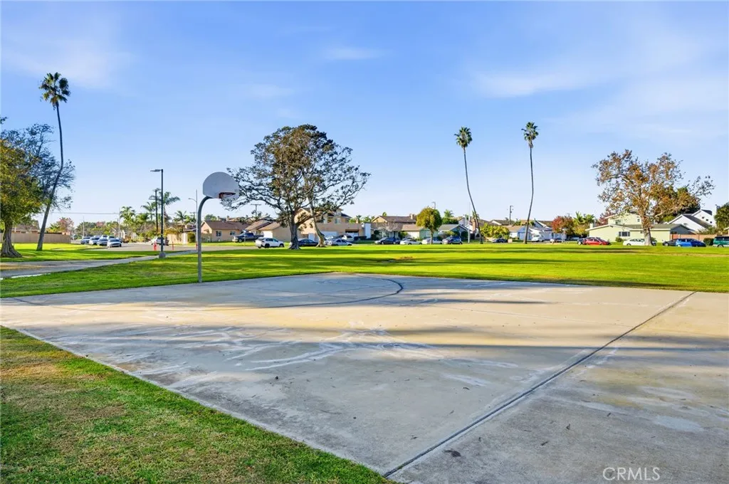 Additional image 40 of 15311 Yorkshire Lane, Huntington Beach, CA 92647