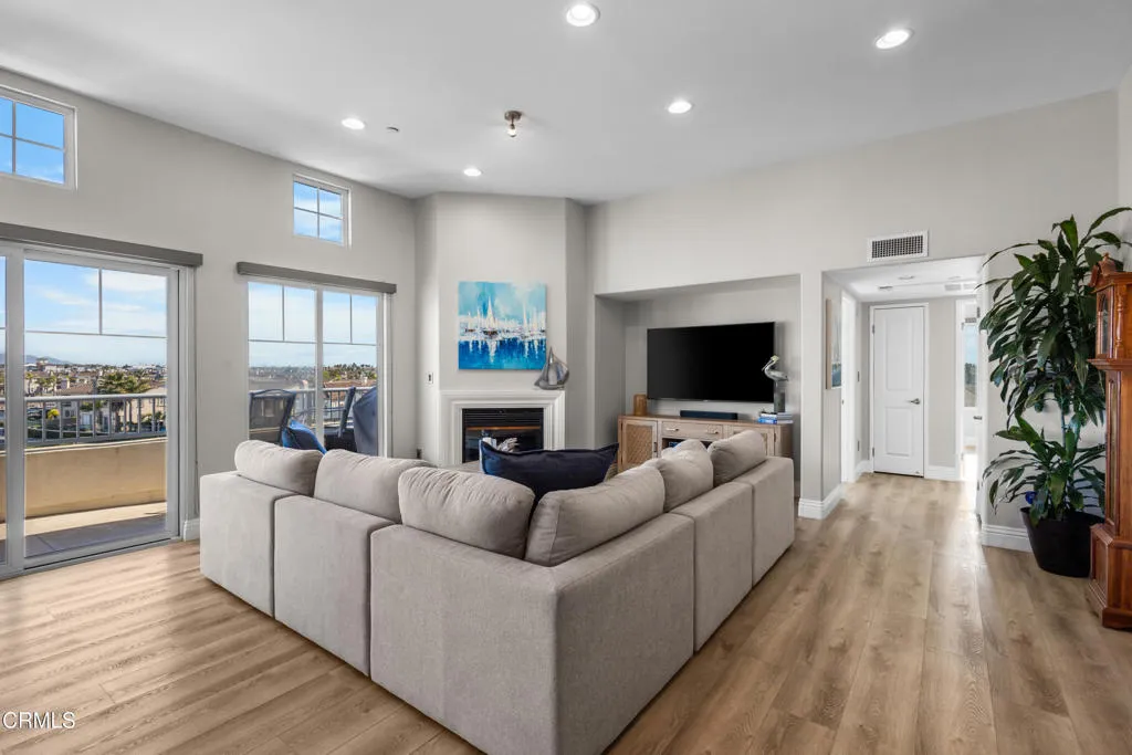 Additional image 10 of 4376 Tradewinds Drive, Oxnard, CA 93035