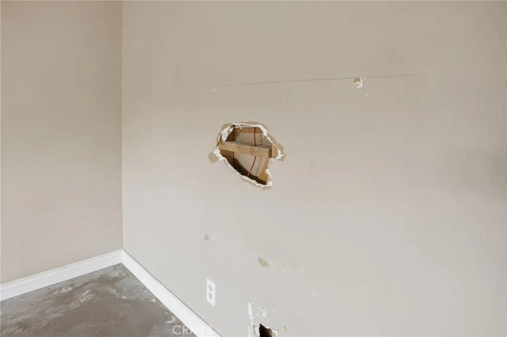 Additional image 72 of 418 W Carol Avenue, Santa Ana, CA 92707