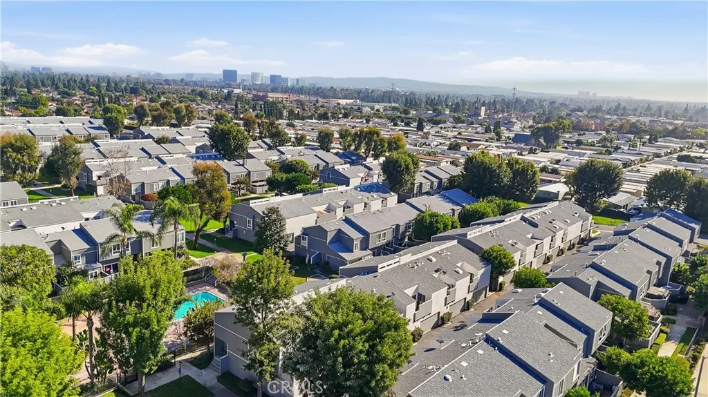 Additional image 90 of 2911 S Fairview Street Unit C, Santa Ana, CA 92705