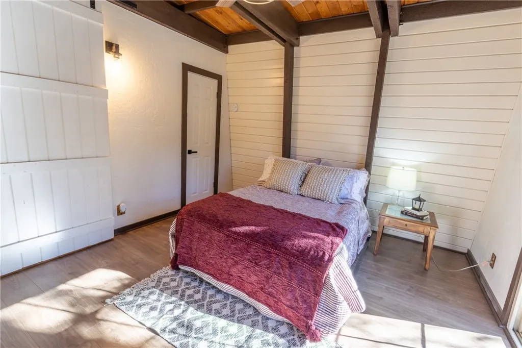 Additional image 44 of 326 E Country Club Blvd, Big Bear City, CA 92314