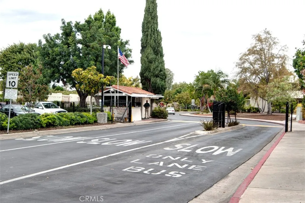 Additional image 98 of 2392 Via Mariposa W Unit 3B, Laguna Woods, CA 92637