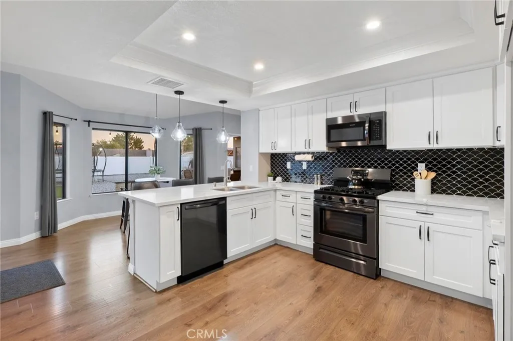 Additional image 21 of 13455 Ivanpah Road, Apple Valley, CA 92308