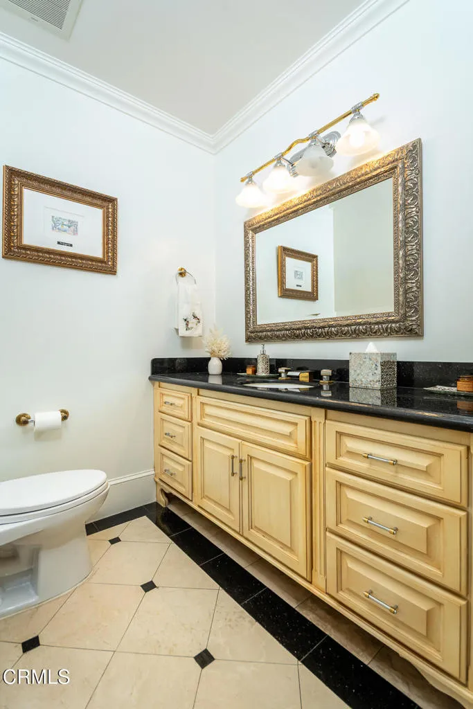 Additional image 80 of 1075 E Tujunga Avenue, Burbank, CA 91501