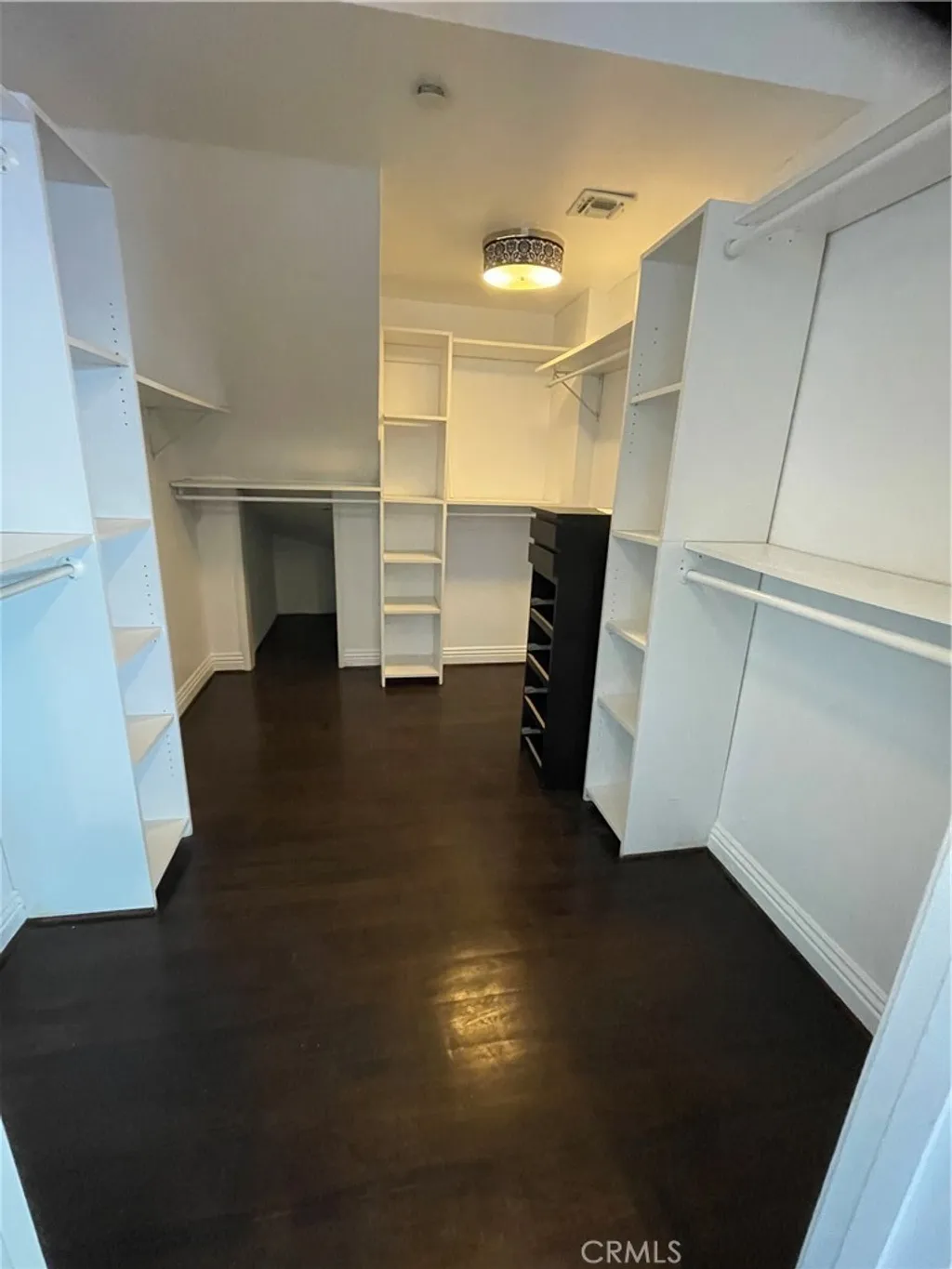 Additional image 8 of 8655 Hillside, Los Angeles, CA 90069