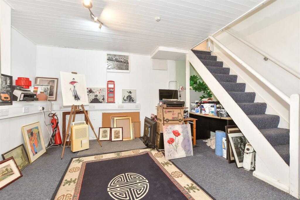 Additional image 7 of Beaconsfield Avenue, Dover, Kent