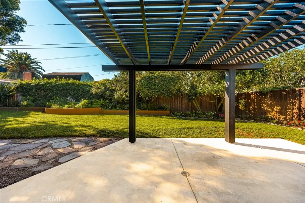 Additional image 51 of 337 Vista Baya, Costa Mesa, CA 92627