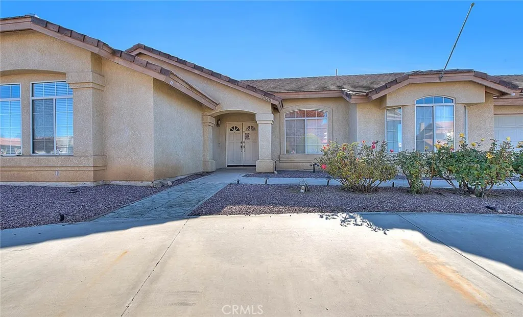 Additional image 4 of 19149 Catalina Rd, Apple Valley, CA 92308
