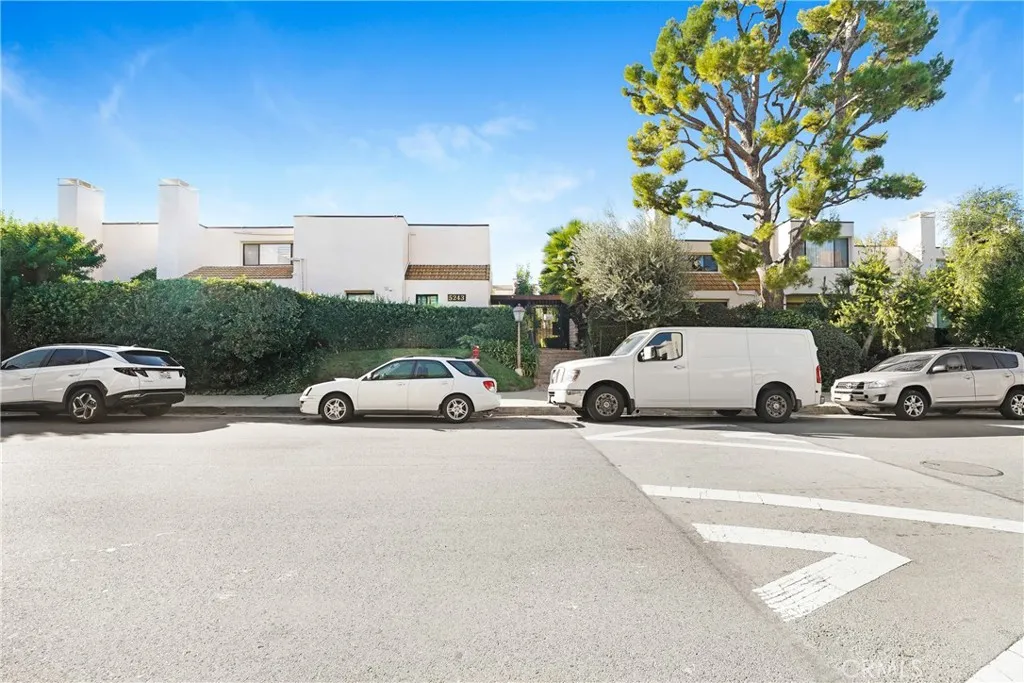 Additional image 48 of 5243 Yarmouth Unit 31, Encino, CA 91316
