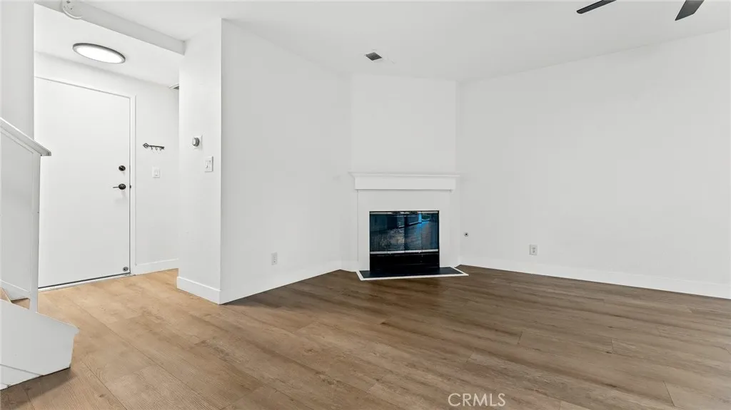 Additional image 9 of 181 W La Verne Unit 5, Pomona, CA 91767