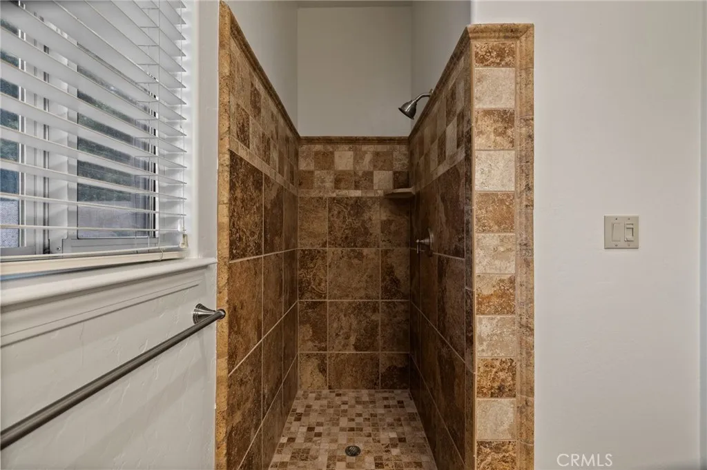 Additional image 43 of 2112 Branch Creek St, Bakersfield, CA 93312