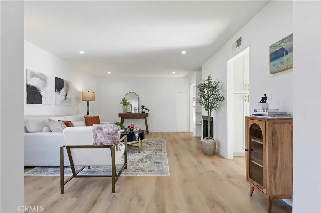 Additional image 29 of 13208 Florwood Ave, Hawthorne, CA 90250